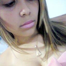Me segue sigo de volta FACE►http://t.co/WjoLW6RQB8◄
Idade:17 anos
Signo:Touro
Cidade:Ubiratã -PR
Altura:1.70