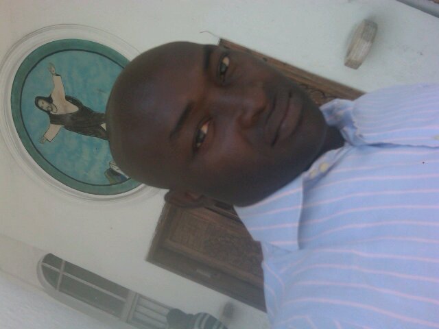 cool and nice guy, frendly, like meeting people nd fun to be with