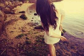 Inspirational tweets about life,love,and relationships from a girl with experience