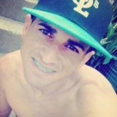 Diretoria dos  *-* Lucatoôni ★
 Eu nao sou mais que voçê , e nem menos que ninguém  mais não cresço olho nao invejo ninguem ♫