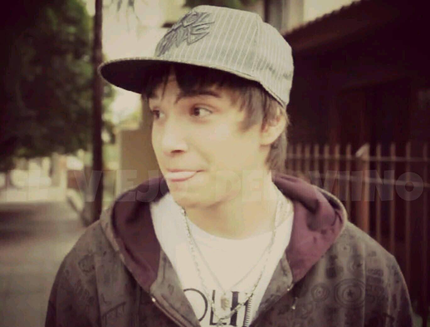 Esta cuenta va dedicada a @julianserrano01 siganme doy fback