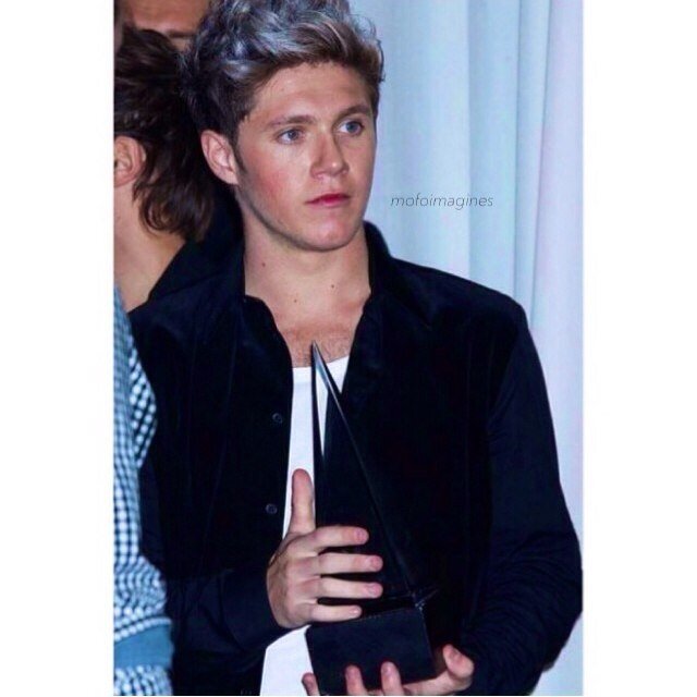 △free follow from @crowninglirry△