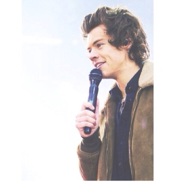 △free follow from @crowninglirry△