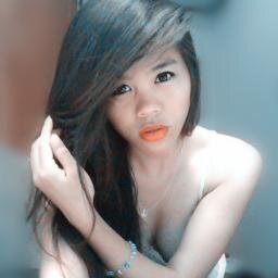 ╔╗
║║
║║
╚╝

╔╗
║║╔═╦╦╦═╗
║╚╣║║║║╩╣
╚═╩═╩═╩═╝
I am just an ordinary girl but well behaved .. always happy to try new things in life ...
