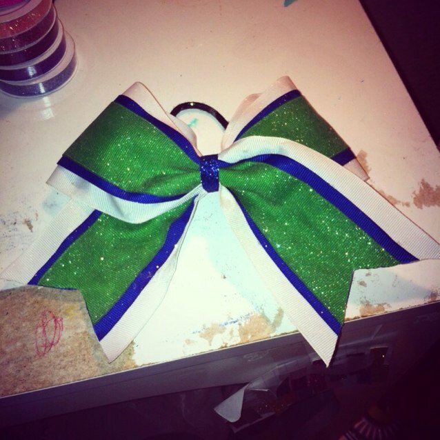 ✨Cheer Bows✨ Kik me to Order Autumn1125