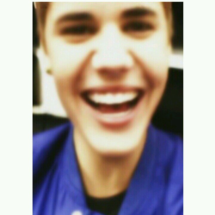 READMYTweet725's profile picture. 