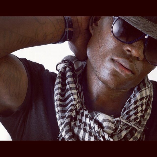 junebrone@gmail.com love dont judge you hate can't hide