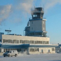 Tweeting arrivals and departures for the Yellowknife Airport. #YZF #Yellowknife #icepilots #NWT