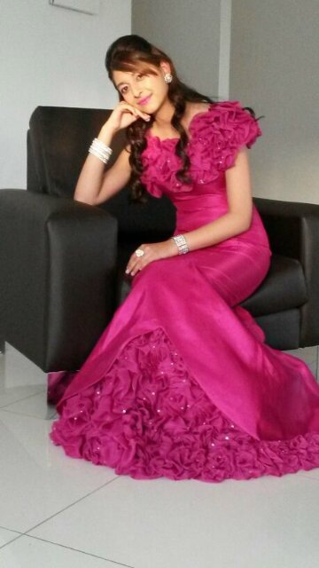 azziosman's profile picture. Music ¤ Food ¤ Love ¤ Books ¤ Friends ¤ Family ¤ Drama Queen ¤ Fairytales ¤ Shopping ¤ Shoes ¤ Chocolate¤ ♥Yaseen♥ @yass545