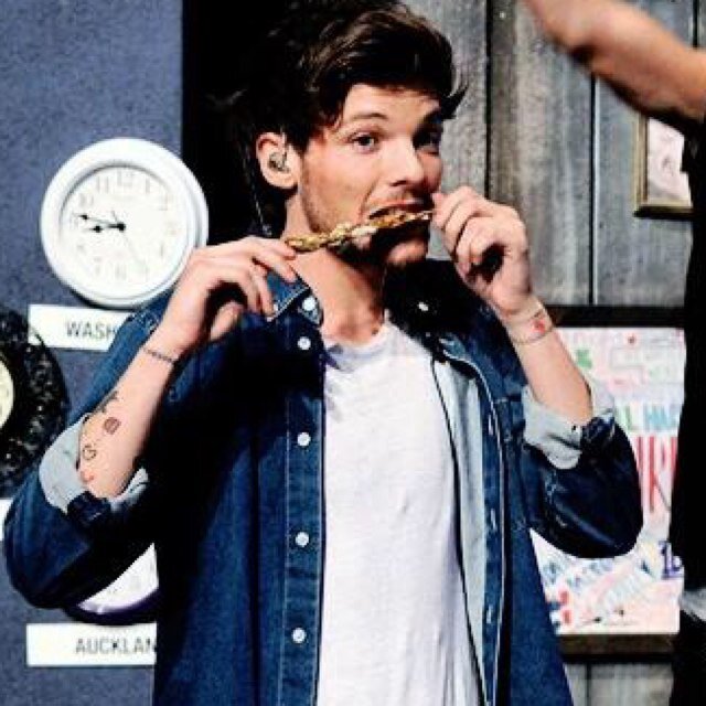 cocoforLouisT's profile picture. Follow @mylarrysunshine & @LouStylinson_x ((IFB))