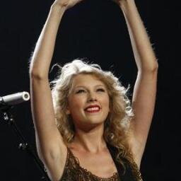 Free Follows. Follow @swiftss1989 :)