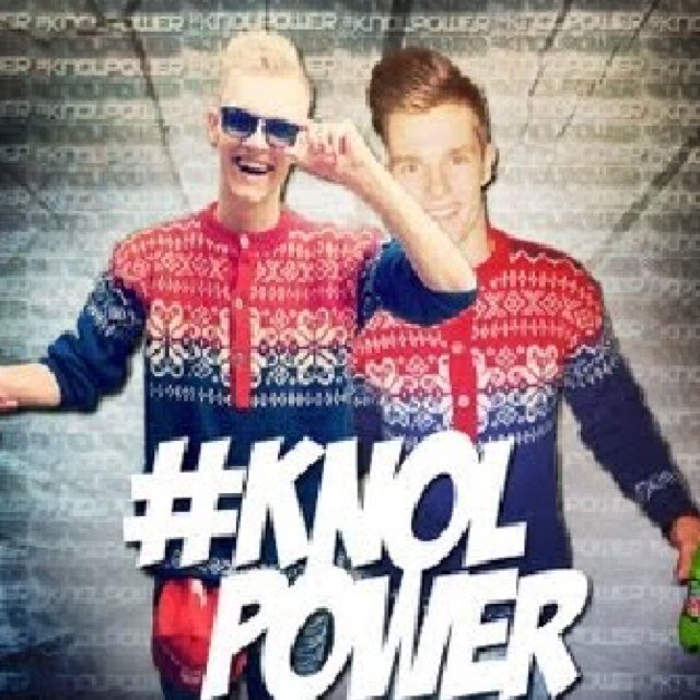 Fanaccount van Milan en Enzo Knol! #KnolPower #Knollers #DagelijksHD | http://t.co/AtWF5beqkO | http://t.co/U0hvPzRpZE
