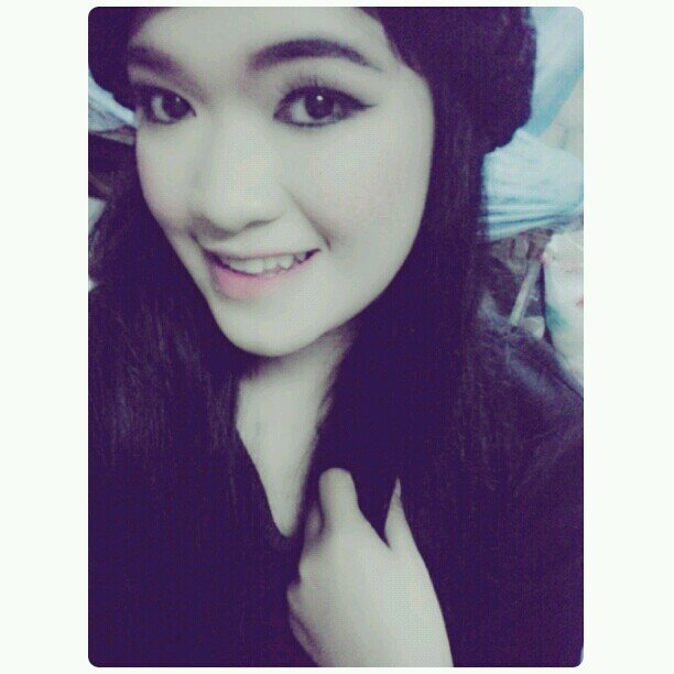ไลน์ - piwpieww เฟส . วรรณรักษ์ อินทรา