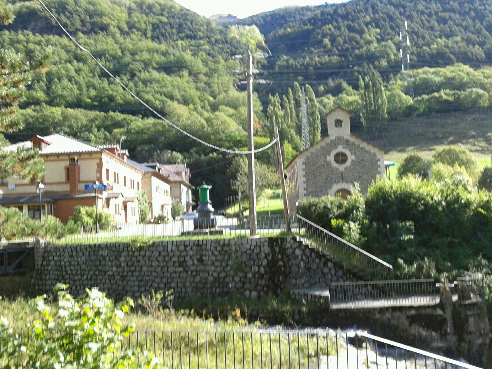 Vall Fosca. Pallars. Catalunya !!*!!. papi de 2 petardos. ells son el futur i per ells ho fem. República Catalana