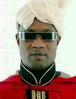 Political activist.businessman and a security expert.i hate incompetence n everage performers.