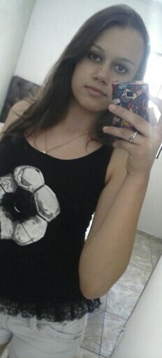 AnnyZicazica's profile picture. 