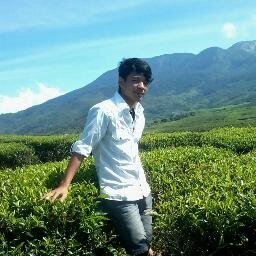 yusfik09's profile picture. 