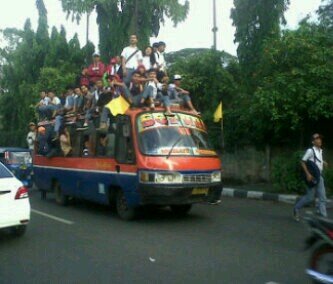 YANG PUNYA MANKGARAI DAN PENGUASA JALUR MATRAMAN DAN SEKITARNYA STM KARYA GOENA 22 FEBRUARY 1970