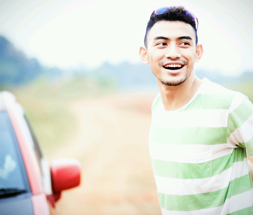 doelbuble's profile picture. faculty of comunication - Ubhara Jaya 2012 |