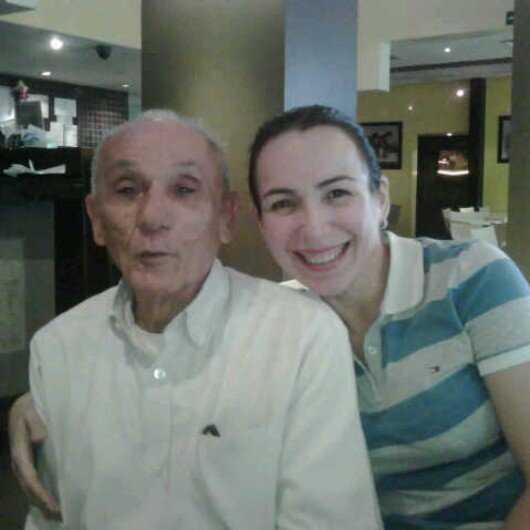Confiada en Dios...♥ agradecida con el, por darme la vida,mis padres,mis hijos y una nieta sana y Hermosa... ♥