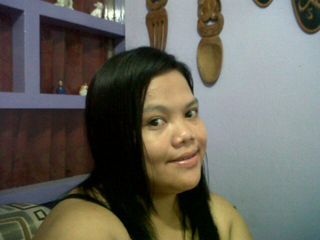 FitriaDo's profile picture. Suami and anakQ hidupQ ☺