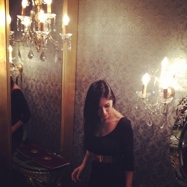 ozgetugmaner's profile picture. 