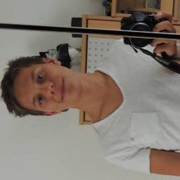 Germany / 18 years old / 125ccm Motorradfahrer / Follow mich &' Ich Follow zurück :D
