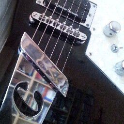 JamieNoOneSun's profile picture. Guitarist, writer, producer with UK indie rock band No One Sun