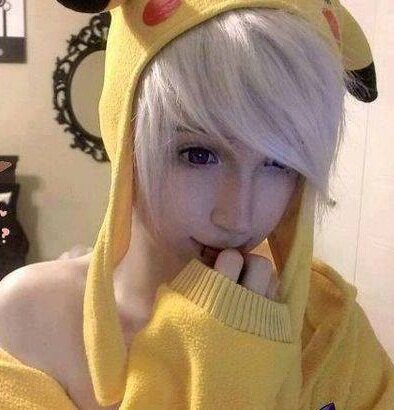 guitarist,cosplayer