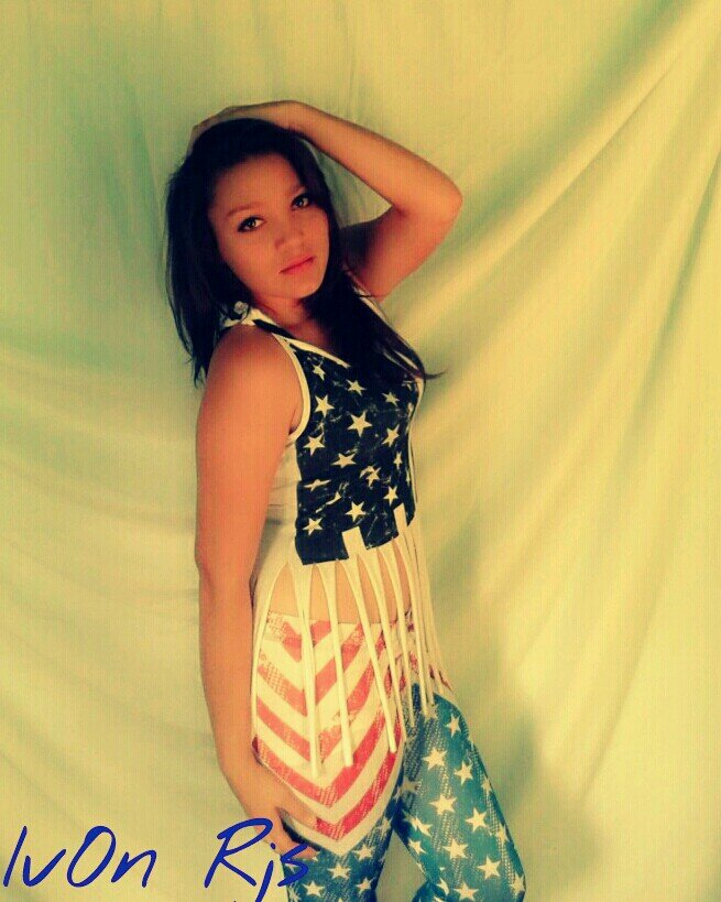 *Facebook: IvOn Rjs * instagram: ivon_rojas
