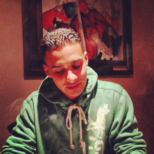 MoeJacob19's profile picture. 