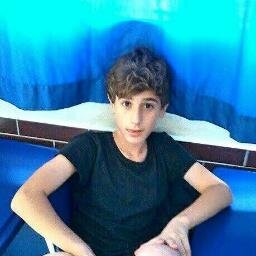 Instagram: http://t.co/yJ9yTcI9Ws  ''Se você quiser te dou meu sobrenome'' (8' *-*