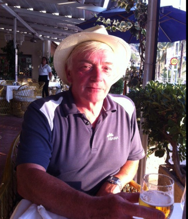 Retired from business but
A Rotarian, a gardener, a grandchild sitter, a dog sitter and last but not least a wannabe golfer at Lyme Regis Golf Club