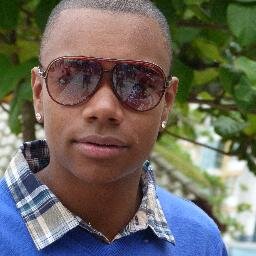 Aquele Pretinho que Mora logo Ali,Trabalhando na Vida como Todos,
Pagodero,Sambista Nato hehe