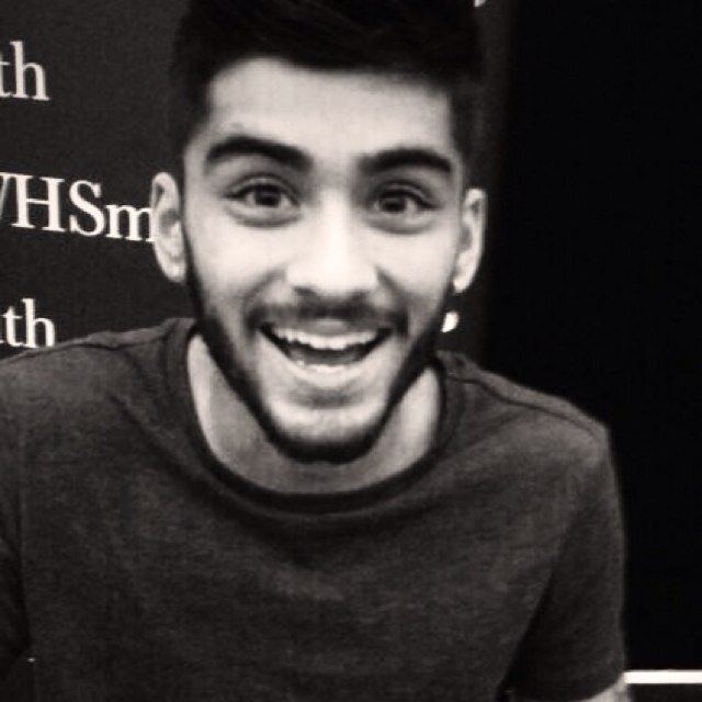 Free follow from @GravityZiam...