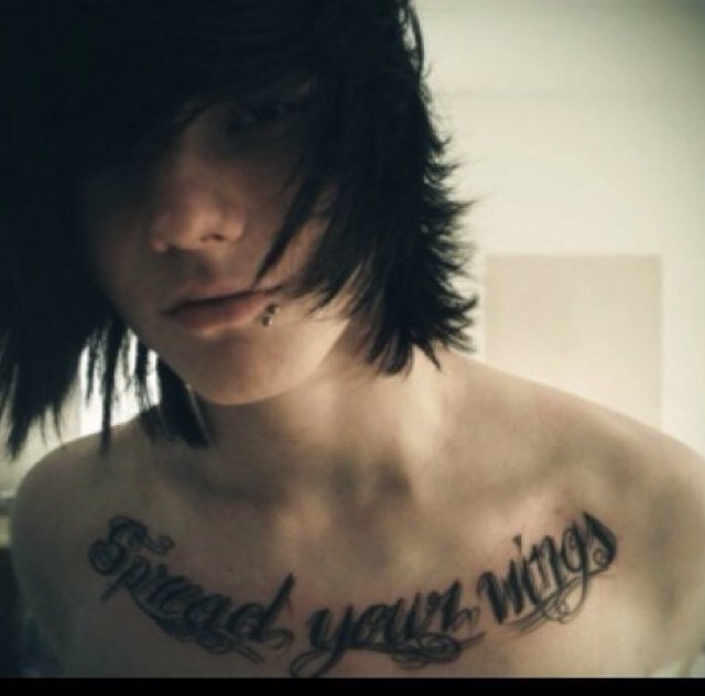 Well you see this girl walked past me and stole my heart❤️and were together forever now3 I fuck and kiss jason because were Gay for pay. Taylor Ashley Maria❤️