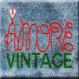 Unique Italian vintage and pre-loved clothes and accessories handpicked for you in Rome.
