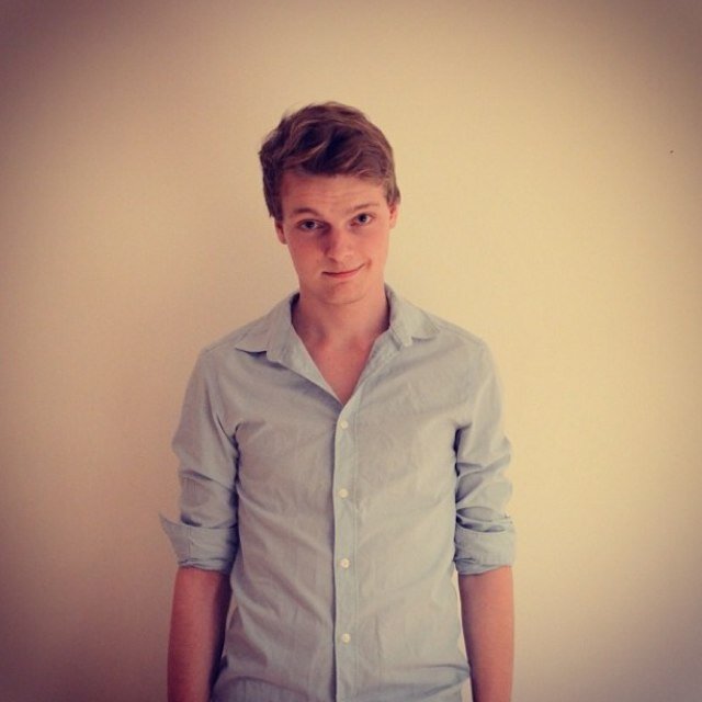 Web Entrepreneur, 22 ans