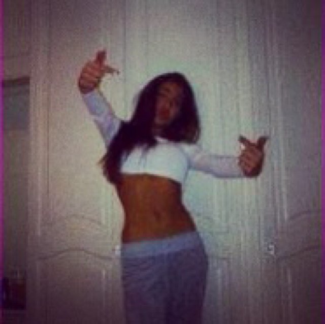 Add me bbm pin 2B1916F5 follow me ill follow u back! Xx