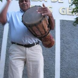 Poeta, cordelista, mestre de capoeira