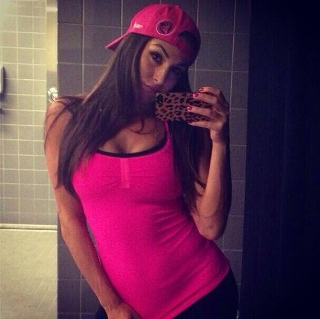 xFearlessBella's profile picture. 