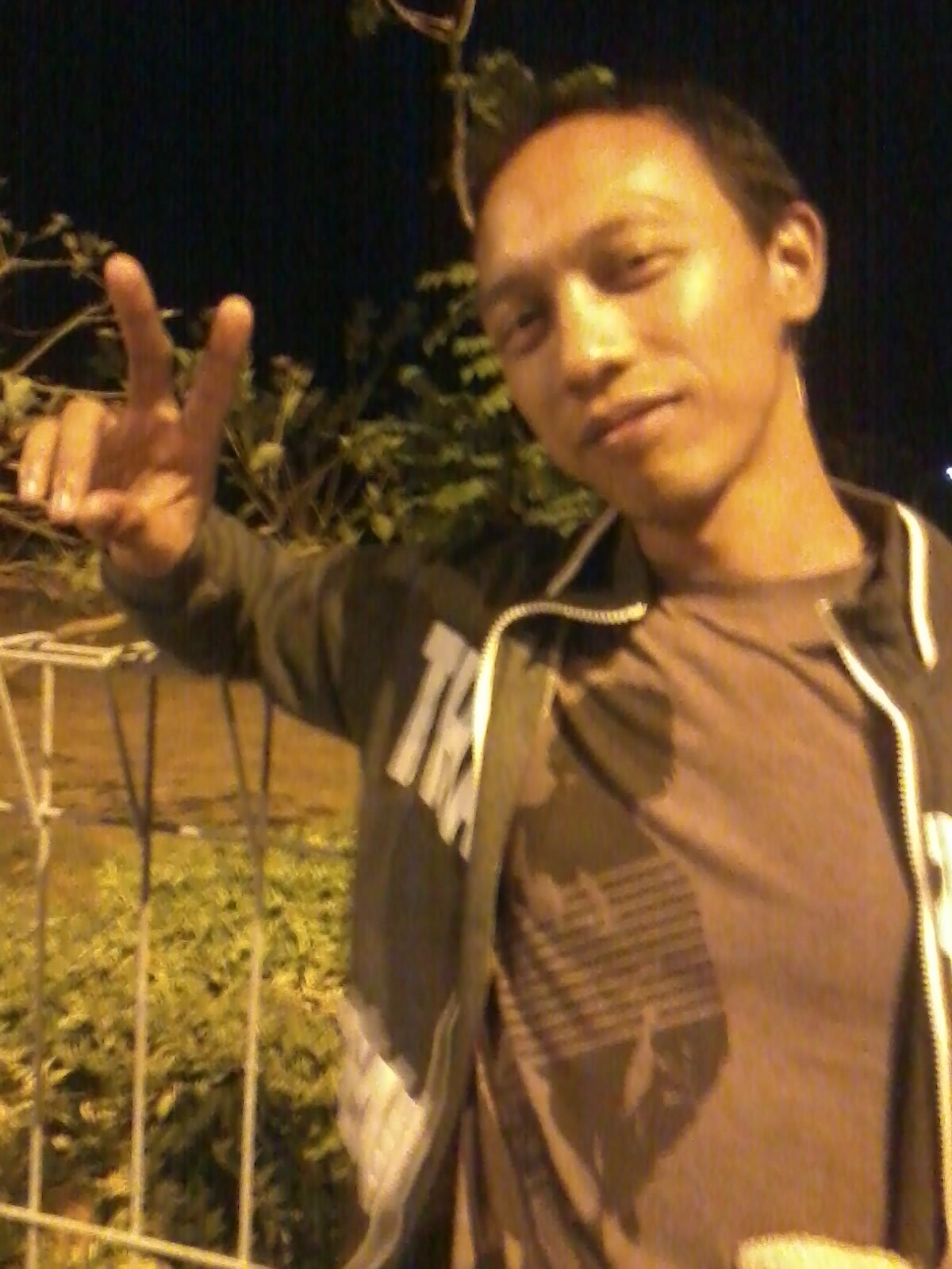 yanijriaini's profile picture. 