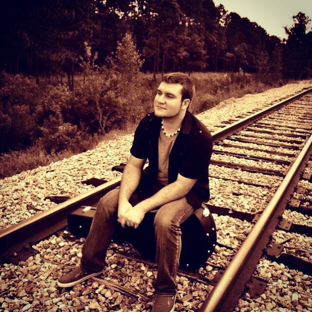 hi guys! my name is Marcus I dream of being a famous musician one day! I am a jeweler by trade anything else just ask