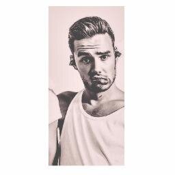 FREE FOLLOW FROM @_QueenTomlinson ! YOU SHOULD FOLLOW THIS ACCOUNT ! 100% FOLLOW BACK I PROMISSE !