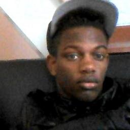 j ai un coeur de pière mais c pa pour autant que tu dois essayer de briser yo!! #teamcapps