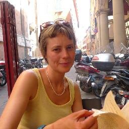 Lecturer in German at King's College London, working on language experiments...