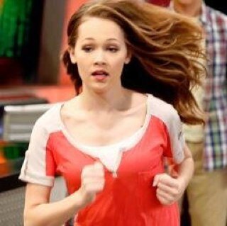 I'm Bree Davenport, I have superspeed, single and looking.