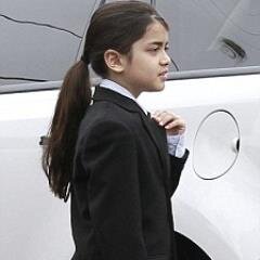 Hi its me Blanket I am the son of Michael Jackson  I love you all [RP]
