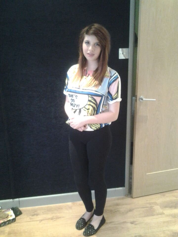 Just got twitter:o 
Follow me, I will follow back:)