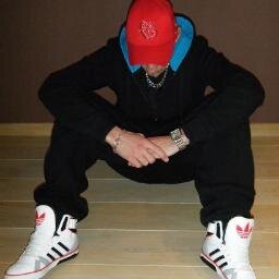 I LOVE SNEAKERS